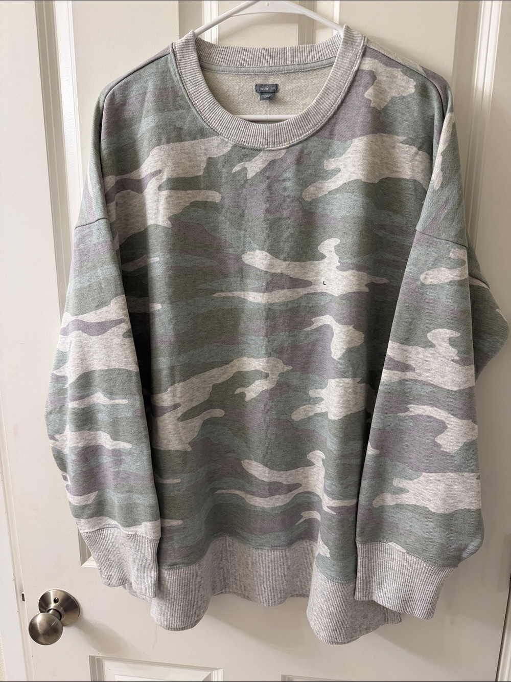 aerie Women's Camo Crewneck Sweatshirt in Green & Gray